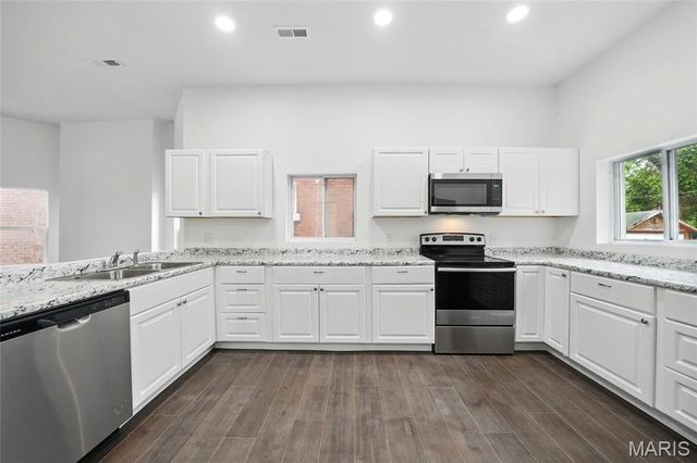 919 Pendleton Avenue, St Louis, MO 63108