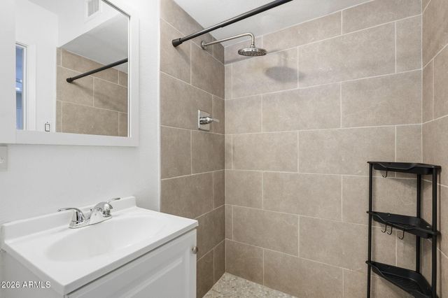 2401 N 66TH Street, Scottsdale, AZ 85257