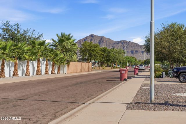 2401 N 66TH Street, Scottsdale, AZ 85257