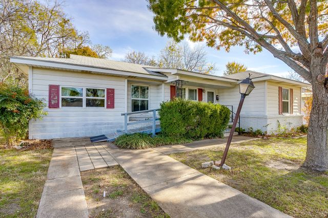 3532 Rita Lane, Haltom City, TX 76117