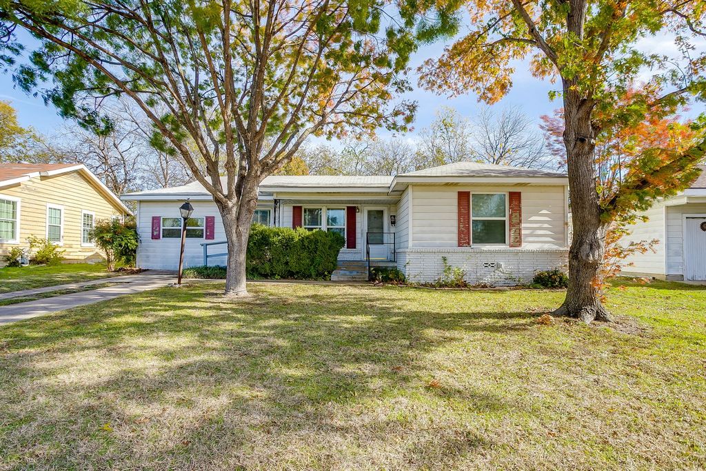 3532 Rita Lane, Haltom City, TX 76117