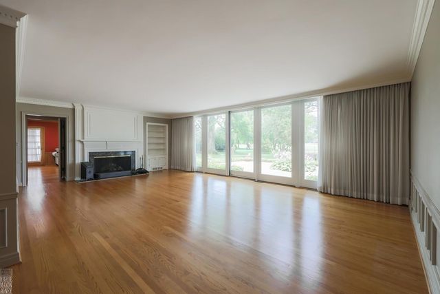 452 Chalfonte Avenue, Grosse Pointe Farms, MI 48236