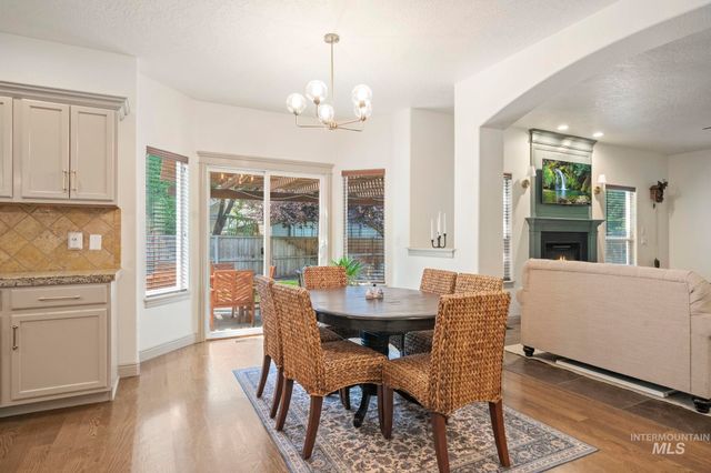 2445 E Nakano Dr., Meridian, ID 83646