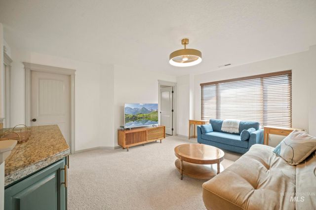 2445 E Nakano Dr., Meridian, ID 83646