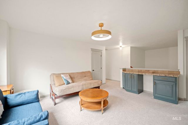 2445 E Nakano Dr., Meridian, ID 83646