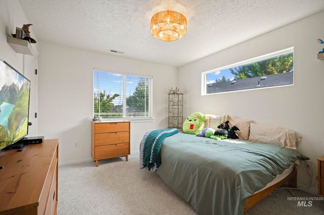 2445 E Nakano Dr., Meridian, ID 83646