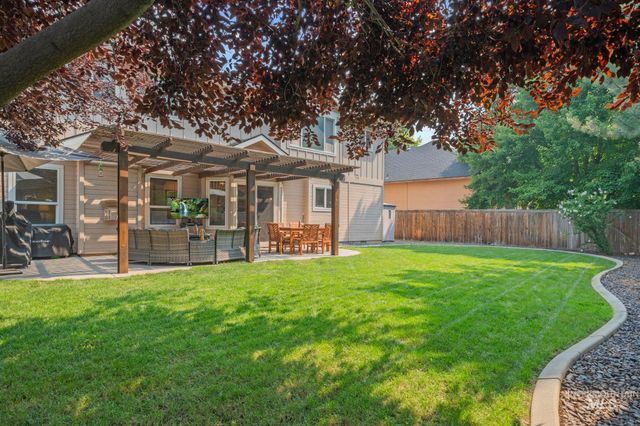 2445 E Nakano Dr., Meridian, ID 83646