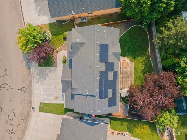 2445 E Nakano Dr., Meridian, ID 83646