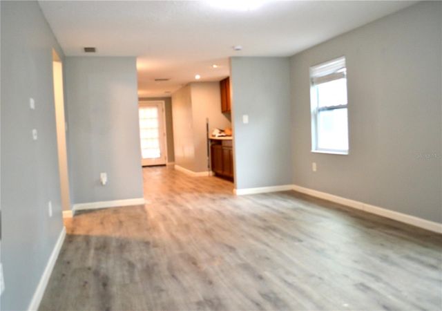 2717 SEMINOLE TRAIL, Leesburg, FL 34748