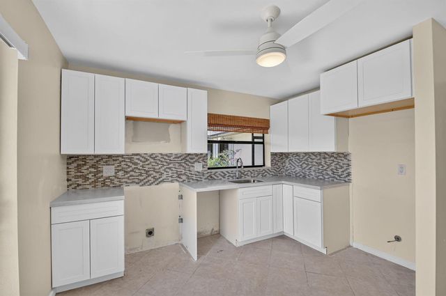 6102 WOODLAKE Boulevard, Greenacres, FL 33463