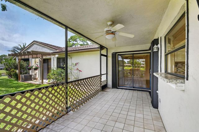 6102 WOODLAKE Boulevard, Greenacres, FL 33463
