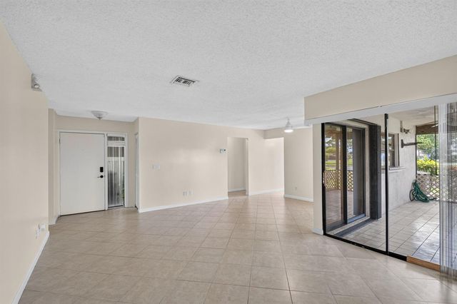 6102 WOODLAKE Boulevard, Greenacres, FL 33463