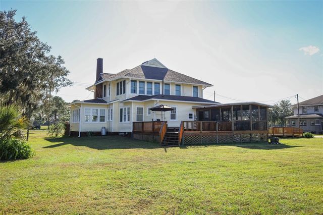 2800 CELERY AVENUE, Sanford, FL 32771