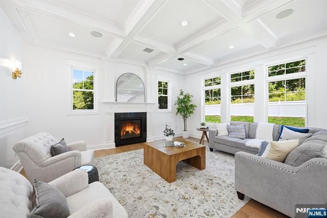 2 Wingate Drive, Livingston, NJ 07039