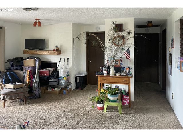 1265 S BEACH Dr, Seaside, OR 97138