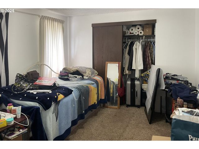 1265 S BEACH Dr, Seaside, OR 97138