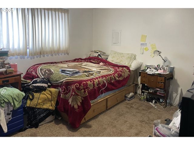 1265 S BEACH Dr, Seaside, OR 97138