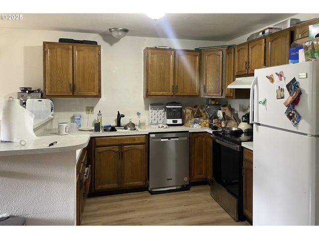 1265 S BEACH Dr, Seaside, OR 97138