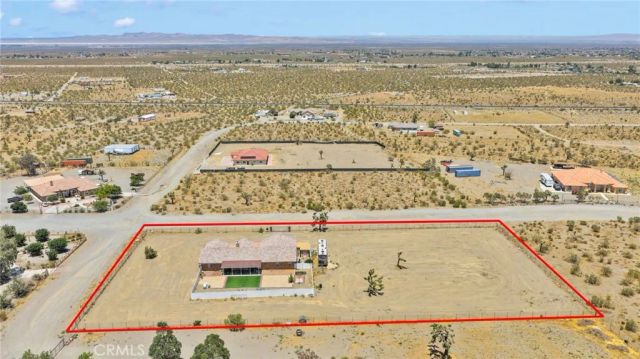 3677 Arcadia, Phelan, CA 92371