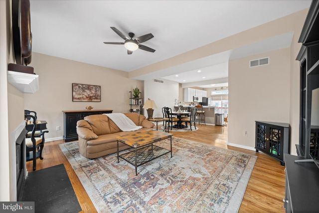 201 S THOMAS LN S, Newark, DE 19711