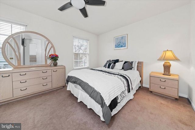 201 S THOMAS LN S, Newark, DE 19711