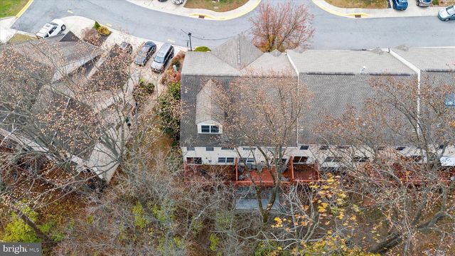 201 S THOMAS LN S, Newark, DE 19711