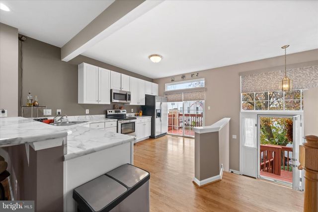 201 S THOMAS LN S, Newark, DE 19711