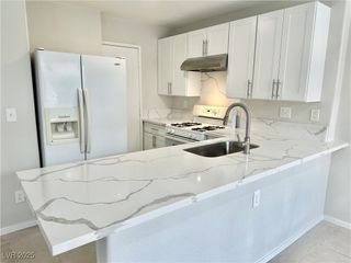 2525 Sierra Bello Avenue 103, Las Vegas, NV 89106