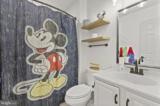 42 SABRE CT, Newark, DE 19702