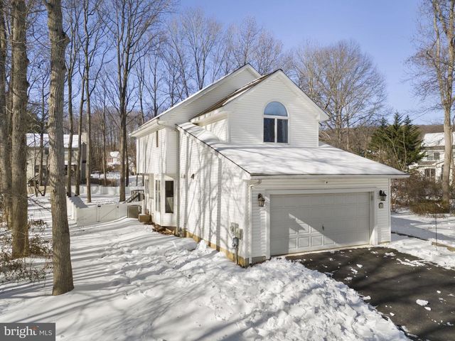 42 SABRE CT, Newark, DE 19702