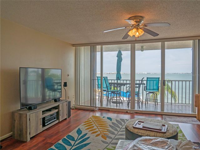 5155 ISLA KEY BOULEVARD S 307, St Petersburg, FL 33715