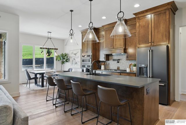 6511 Garvin Street, Omaha, NE 68152