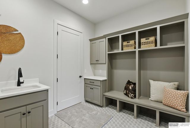 6511 Garvin Street, Omaha, NE 68152