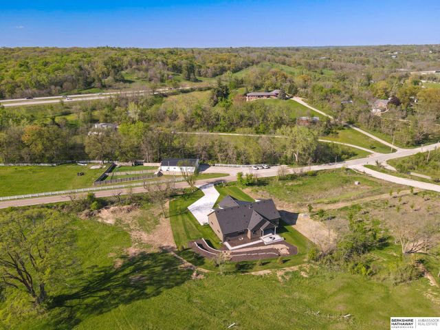 6511 Garvin Street, Omaha, NE 68152