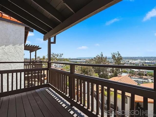 4008 Ampudia St, San Diego, CA 92110