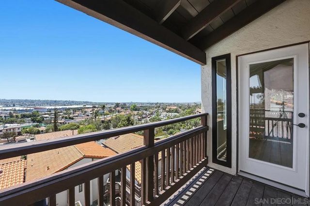 4008 Ampudia St, San Diego, CA 92110
