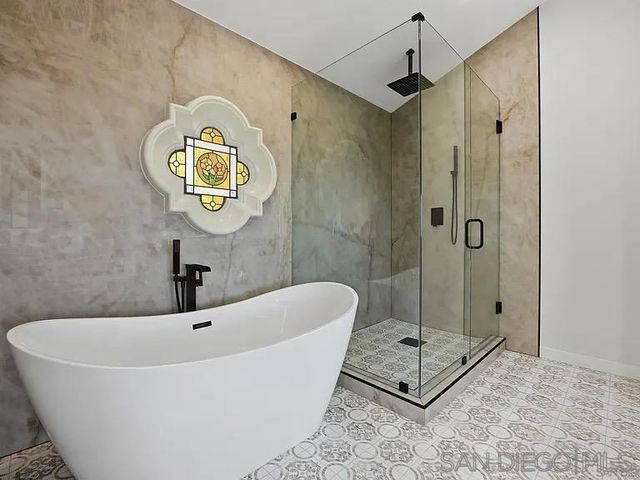 4008 Ampudia St, San Diego, CA 92110