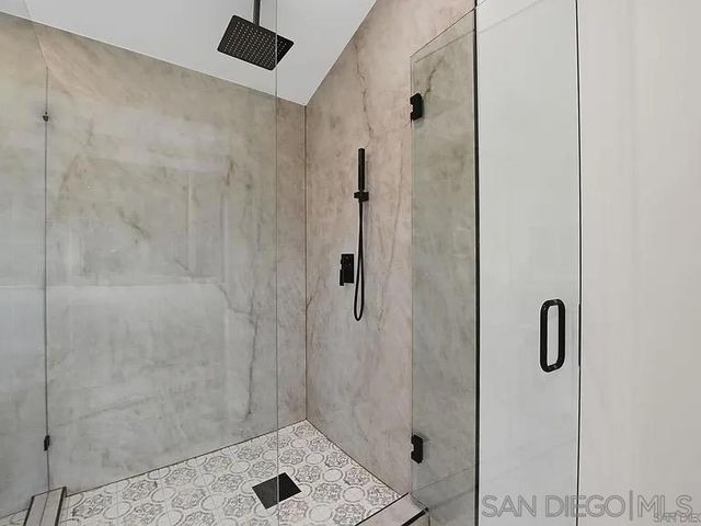 4008 Ampudia St, San Diego, CA 92110