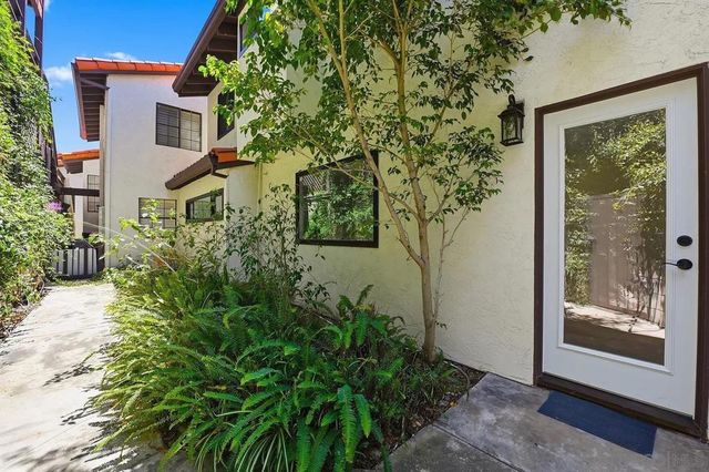 4008 Ampudia St, San Diego, CA 92110