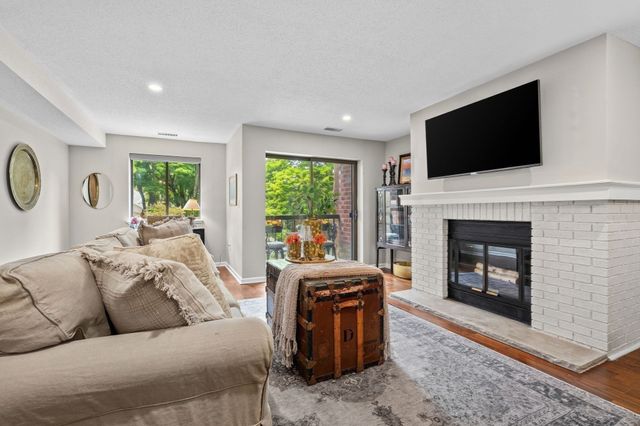 666 Main St 310, Winchester, MA 01890
