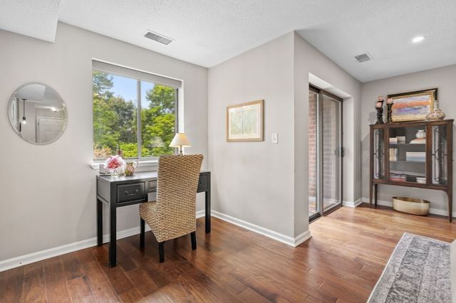 666 Main St 310, Winchester, MA 01890