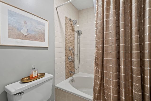 666 Main St 310, Winchester, MA 01890