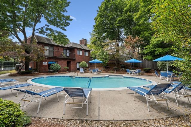 666 Main St 310, Winchester, MA 01890