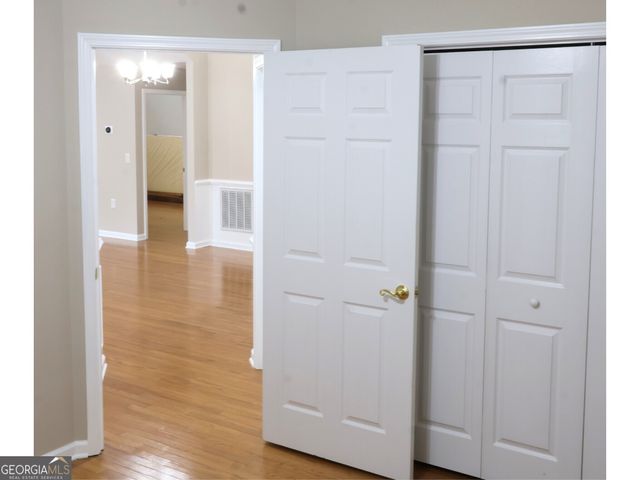 3204 Village Lane, Roswell, GA 30075