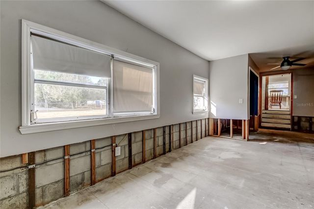 8719 S MEADOWVIEW CIRCLE, Tampa, FL 33625