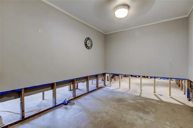 8719 S MEADOWVIEW CIRCLE, Tampa, FL 33625