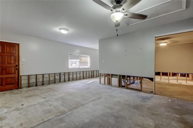 8719 S MEADOWVIEW CIRCLE, Tampa, FL 33625