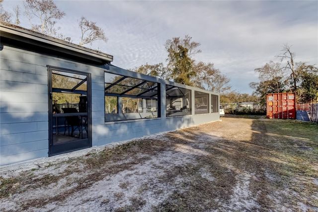 8719 S MEADOWVIEW CIRCLE, Tampa, FL 33625