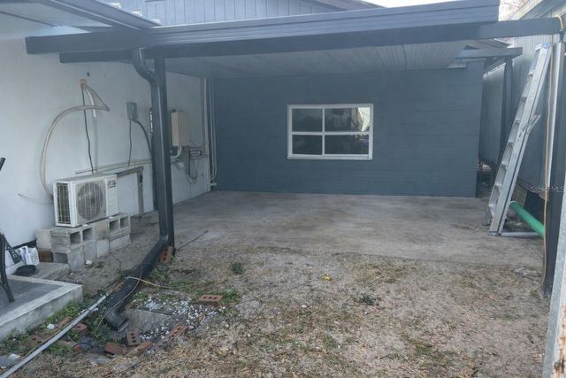 8719 S MEADOWVIEW CIRCLE, Tampa, FL 33625