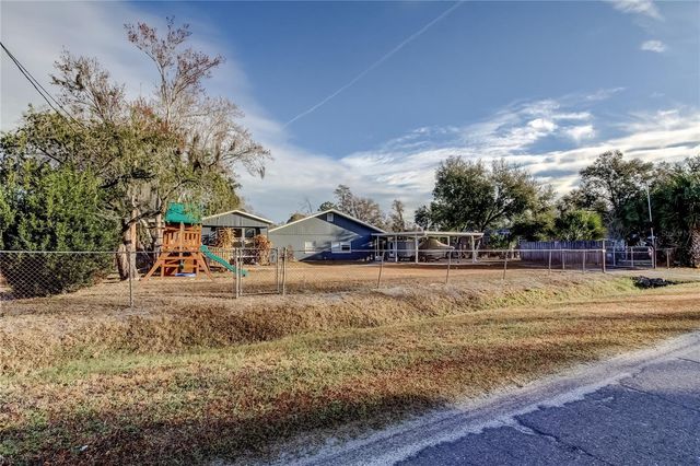 8719 S MEADOWVIEW CIRCLE, Tampa, FL 33625